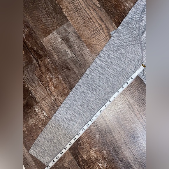 Lululemon half zip vent tech sweatshirt - Picture 10 of 12